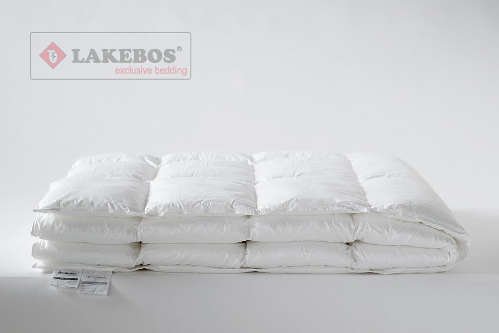 Lakebos synthetisch dekbed